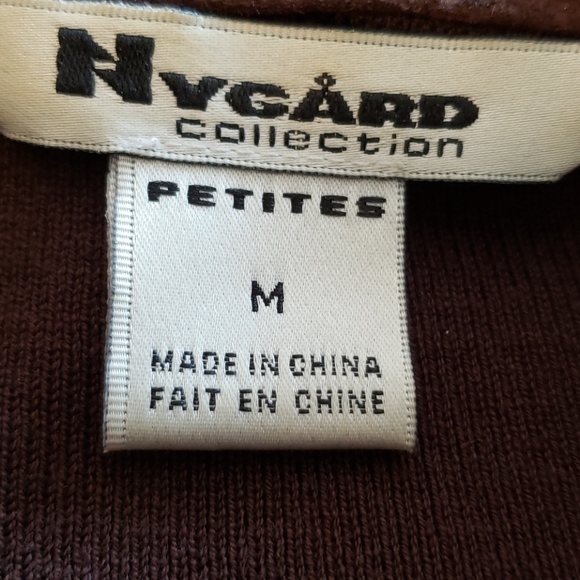 *3 for $25*  Nygard Collection Brown Leather Women's Jacket - Size Medium Petite - Picture 6 of 9